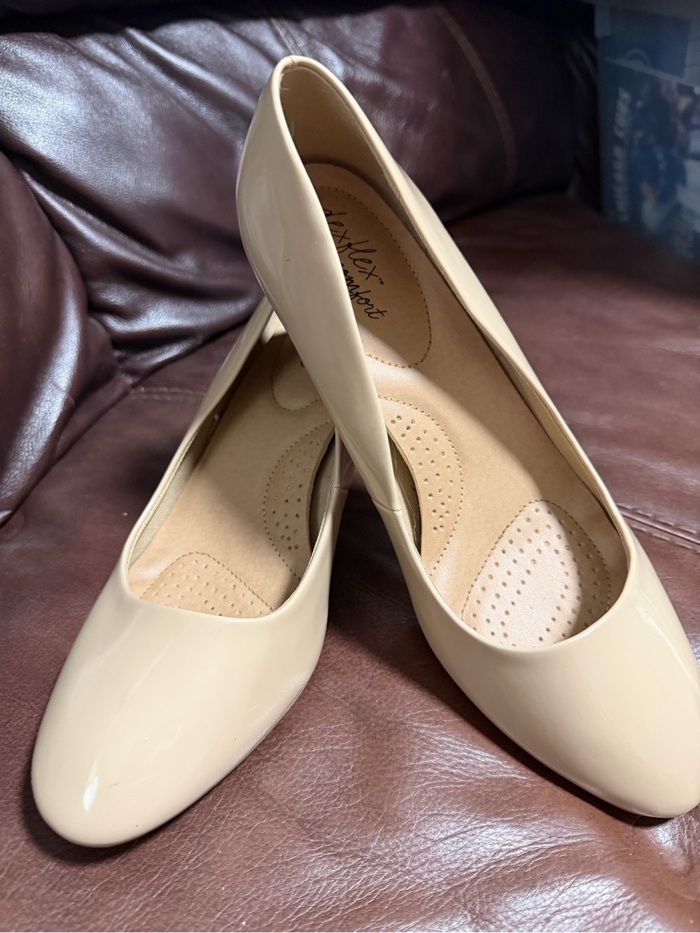 Women’s Nude Patent Low Heel Pumps
